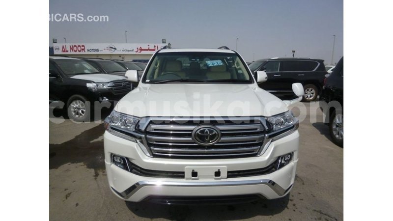 Big with watermark toyota land cruiser harare import dubai 12714