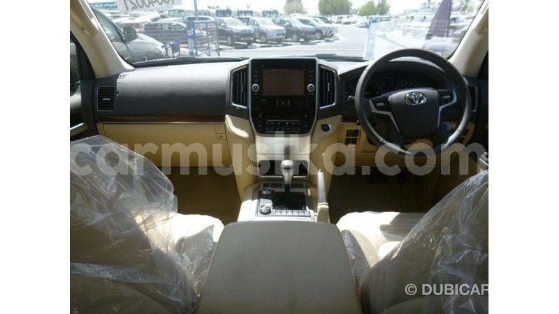 Big with watermark toyota land cruiser harare import dubai 12715