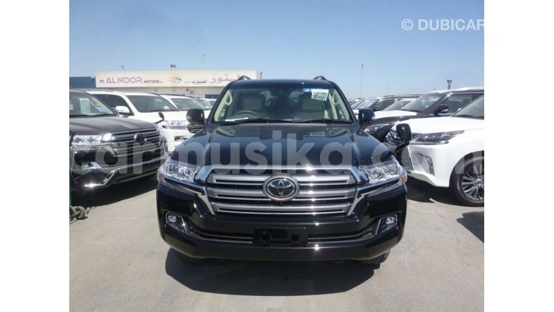 Big with watermark toyota land cruiser harare import dubai 12715