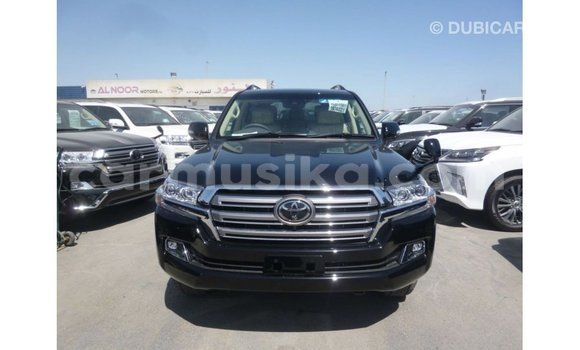 Acheter Import Voiture Toyota Land Cruiser Noir à Import - Dubai, Harare Acheter Import Voiture Toyota Land Cruiser Noir à Import - Dubai, Harare