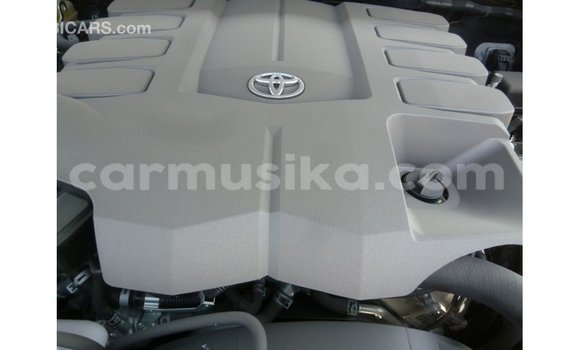 Buy Import Toyota Land Cruiser Black Car in Import - Dubai in Harare Buy Import Toyota Land Cruiser Black Car in Import - Dubai in Harare