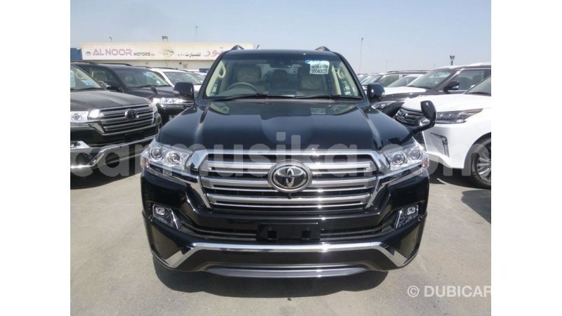 Big with watermark toyota land cruiser harare import dubai 12718