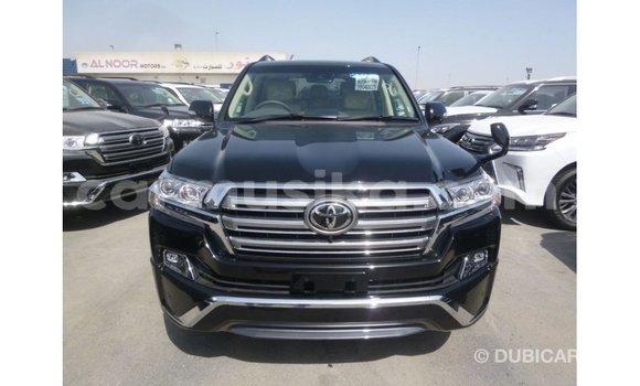 Tenga Imported Toyota Land Cruiser Nhema Mota in Import - Dubai in Harare Tenga Imported Toyota Land Cruiser Nhema Mota in Import - Dubai in Harare