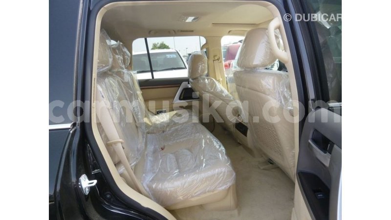 Big with watermark toyota land cruiser harare import dubai 12718