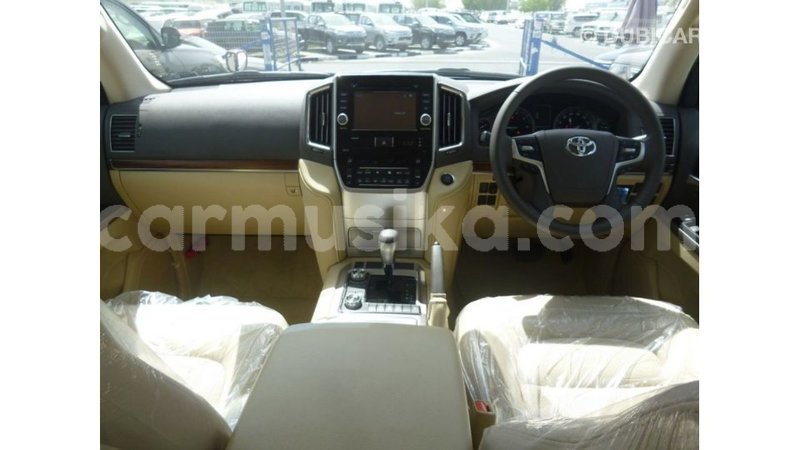 Big with watermark toyota land cruiser harare import dubai 12719