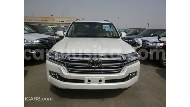 Big with watermark toyota land cruiser harare import dubai 12720