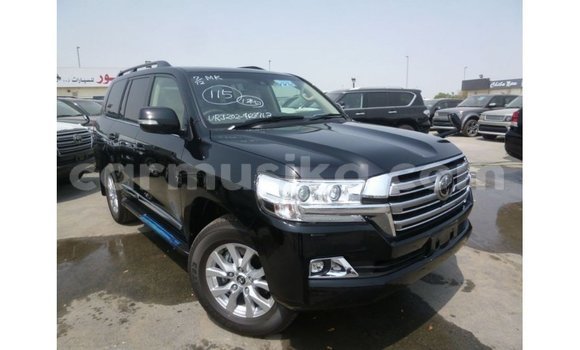 Acheter Import Voiture Toyota Land Cruiser Noir à Import - Dubai, Harare Acheter Import Voiture Toyota Land Cruiser Noir à Import - Dubai, Harare