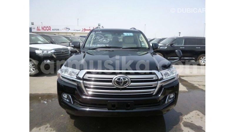 Big with watermark toyota land cruiser harare import dubai 12721