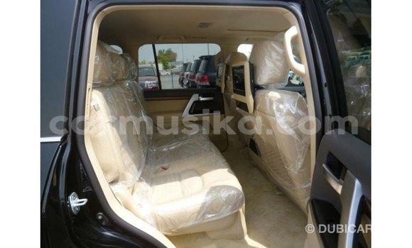 Acheter Import Voiture Toyota Land Cruiser Noir à Import - Dubai, Harare Acheter Import Voiture Toyota Land Cruiser Noir à Import - Dubai, Harare