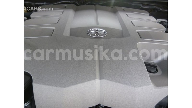 Big with watermark toyota land cruiser harare import dubai 12721