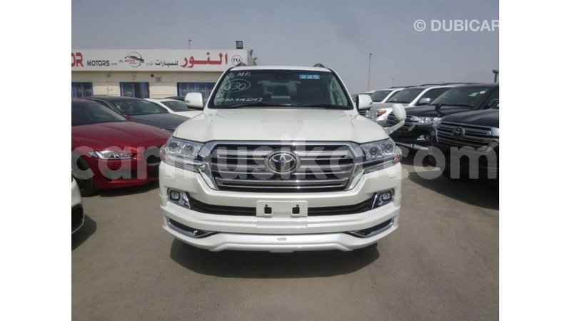 Big with watermark toyota land cruiser harare import dubai 12723