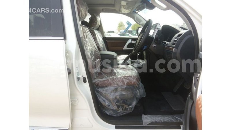 Big with watermark toyota land cruiser harare import dubai 12723