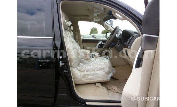 Buy Import Toyota Land Cruiser Black Car in Import - Dubai in Harare Buy Import Toyota Land Cruiser Black Car in Import - Dubai in Harare