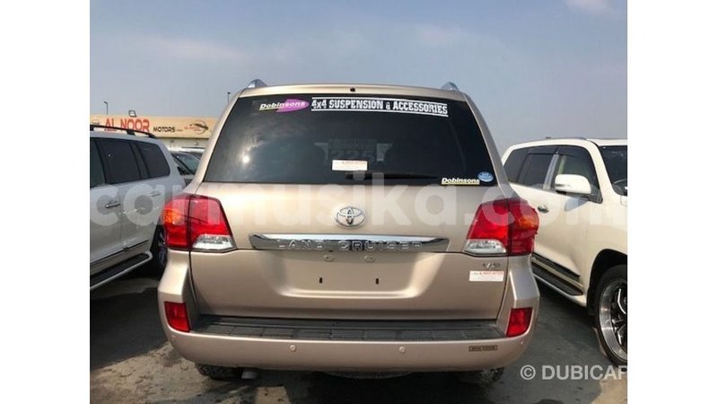 Big with watermark toyota land cruiser harare import dubai 12727