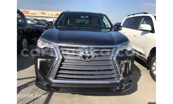 Nunua Imported Toyota Fortuner Nyingine Gari ndani ya Import - Dubai nchini Harare Nunua Imported Toyota Fortuner Nyingine Gari ndani ya Import - Dubai nchini Harare