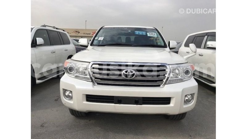 Big with watermark toyota land cruiser harare import dubai 12730