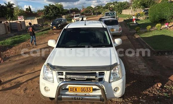Acheter Occasion Voiture Isuzu KB Blanc à Harare, Harare Acheter Occasion Voiture Isuzu KB Blanc à Harare, Harare