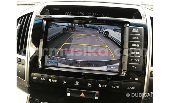 Buy Import Toyota Land Cruiser White Car in Import - Dubai in Harare Buy Import Toyota Land Cruiser White Car in Import - Dubai in Harare