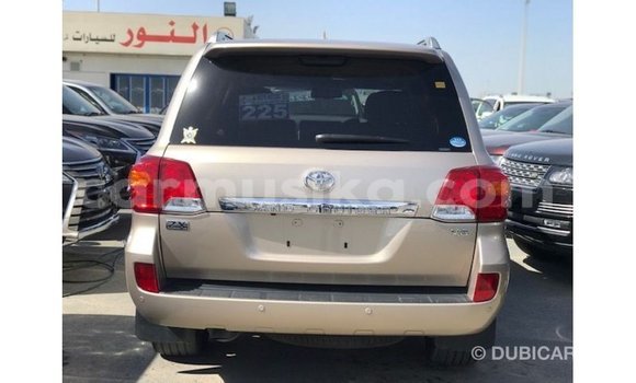 Tenga Imported Toyota Land Cruiser Zvimwe Mota in Import - Dubai in Harare Tenga Imported Toyota Land Cruiser Zvimwe Mota in Import - Dubai in Harare