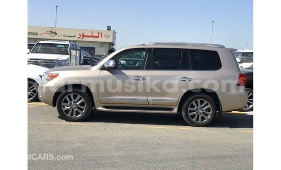 Tenga Imported Toyota Land Cruiser Zvimwe Mota in Import - Dubai in Harare Tenga Imported Toyota Land Cruiser Zvimwe Mota in Import - Dubai in Harare