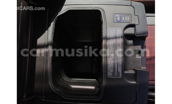 Tenga Imported Toyota Land Cruiser Zvimwe Mota in Import - Dubai in Harare Tenga Imported Toyota Land Cruiser Zvimwe Mota in Import - Dubai in Harare