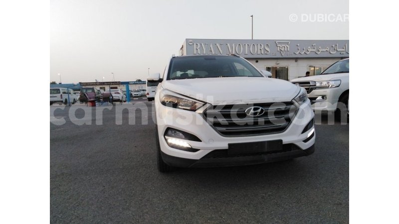 Big with watermark hyundai tucson harare import dubai 12737