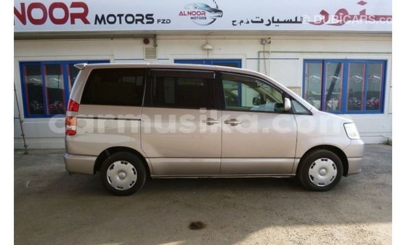 Tenga Imported Toyota Voxy Zvimwe Mota in Import - Dubai in Harare Tenga Imported Toyota Voxy Zvimwe Mota in Import - Dubai in Harare