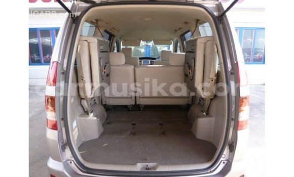 Tenga Imported Toyota Voxy Zvimwe Mota in Import - Dubai in Harare Tenga Imported Toyota Voxy Zvimwe Mota in Import - Dubai in Harare