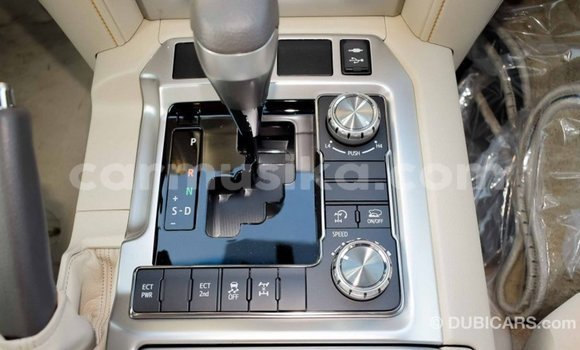 Buy Import Toyota Land Cruiser White Car in Import - Dubai in Harare Buy Import Toyota Land Cruiser White Car in Import - Dubai in Harare