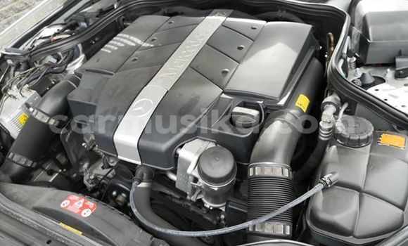 Acheter Occasion Voiture Mercedes‒Benz E-klasse Gris à Harare, Harare Acheter Occasion Voiture Mercedes‒Benz E-klasse Gris à Harare, Harare