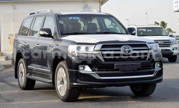 Tenga Imported Toyota Land Cruiser Nhema Mota in Import - Dubai in Harare Tenga Imported Toyota Land Cruiser Nhema Mota in Import - Dubai in Harare