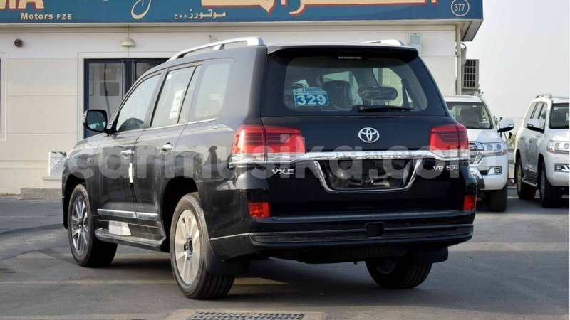 Big with watermark toyota land cruiser harare import dubai 12776