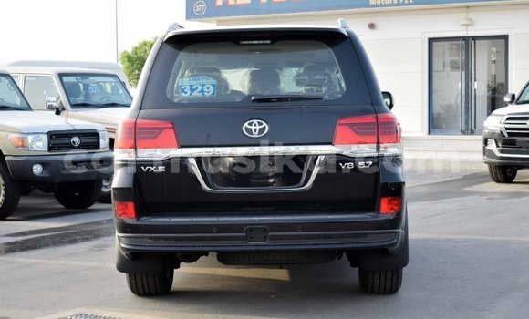 Tenga Imported Toyota Land Cruiser Nhema Mota in Import - Dubai in Harare Tenga Imported Toyota Land Cruiser Nhema Mota in Import - Dubai in Harare