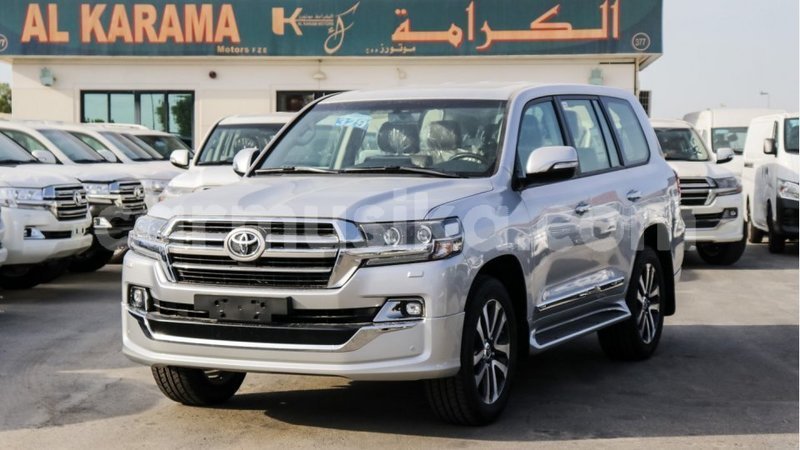 Big with watermark toyota land cruiser harare import dubai 12785