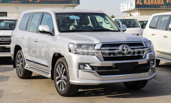 Tenga Imported Toyota Land Cruiser Zvimwe Mota in Import - Dubai in Harare Tenga Imported Toyota Land Cruiser Zvimwe Mota in Import - Dubai in Harare