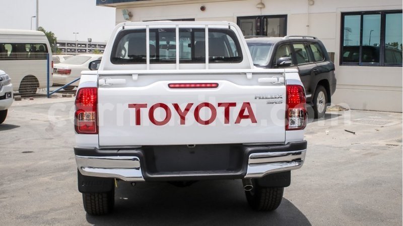 Big with watermark toyota hilux harare import dubai 12789