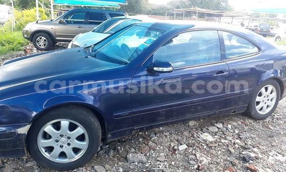 Buy Used Mercedes‒Benz E-klasse Blue Car in Harare in Harare Buy Used Mercedes‒Benz E-klasse Blue Car in Harare in Harare