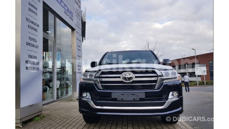 Big with watermark toyota land cruiser harare import dubai 12797