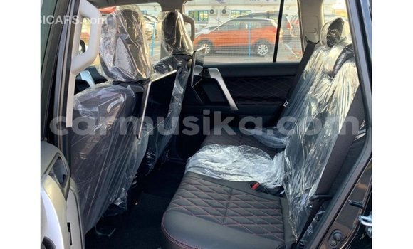 Tenga Imported Toyota Prado Nhema Mota in Import - Dubai in Harare Tenga Imported Toyota Prado Nhema Mota in Import - Dubai in Harare