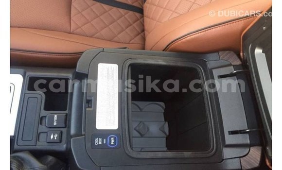 Tenga Imported Toyota Prado Nhema Mota in Import - Dubai in Harare Tenga Imported Toyota Prado Nhema Mota in Import - Dubai in Harare