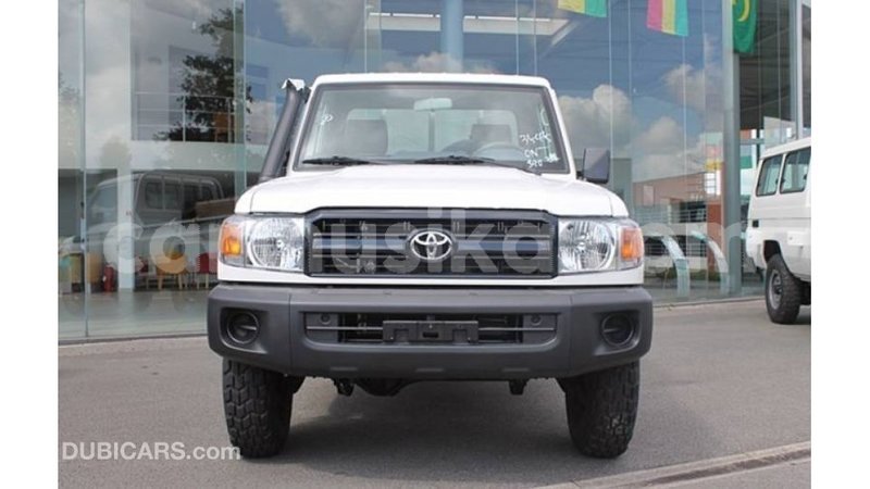 Big with watermark toyota land cruiser harare import dubai 12806