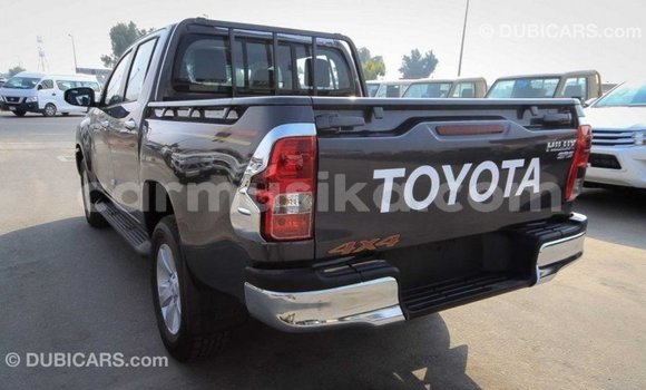 Tenga Imported Toyota Hilux Nhema Mota in Import - Dubai in Harare Tenga Imported Toyota Hilux Nhema Mota in Import - Dubai in Harare