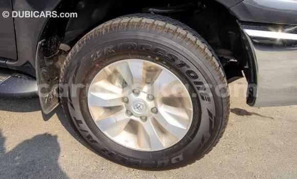 Tenga Imported Toyota Hilux Nhema Mota in Import - Dubai in Harare Tenga Imported Toyota Hilux Nhema Mota in Import - Dubai in Harare