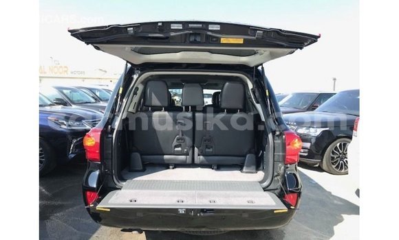 Buy Import Toyota Land Cruiser Black Car in Import - Dubai in Harare Buy Import Toyota Land Cruiser Black Car in Import - Dubai in Harare