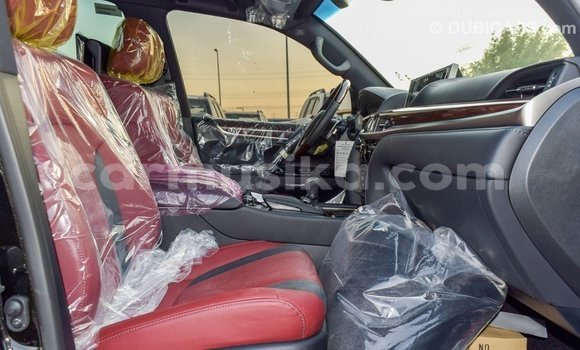 Acheter Import Voiture Lexus LX Noir à Import - Dubai, Harare Acheter Import Voiture Lexus LX Noir à Import - Dubai, Harare