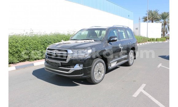 Acheter Import Voiture Toyota Land Cruiser Noir à Import - Dubai, Harare Acheter Import Voiture Toyota Land Cruiser Noir à Import - Dubai, Harare