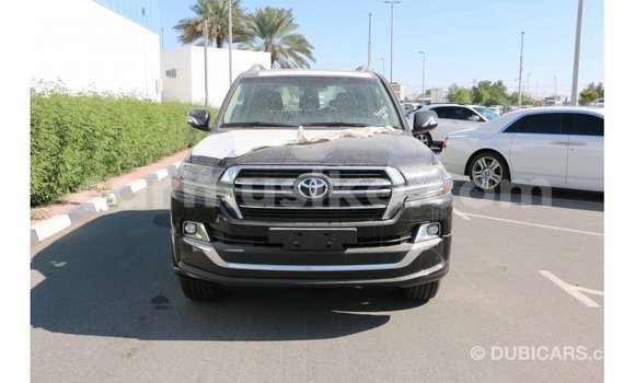 Acheter Import Voiture Toyota Land Cruiser Noir à Import - Dubai, Harare Acheter Import Voiture Toyota Land Cruiser Noir à Import - Dubai, Harare