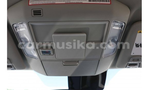 Acheter Import Voiture Toyota Tundra Blanc à Import - Dubai, Harare Acheter Import Voiture Toyota Tundra Blanc à Import - Dubai, Harare