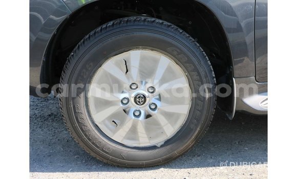 Acheter Import Voiture Toyota Land Cruiser Noir à Import - Dubai, Harare Acheter Import Voiture Toyota Land Cruiser Noir à Import - Dubai, Harare