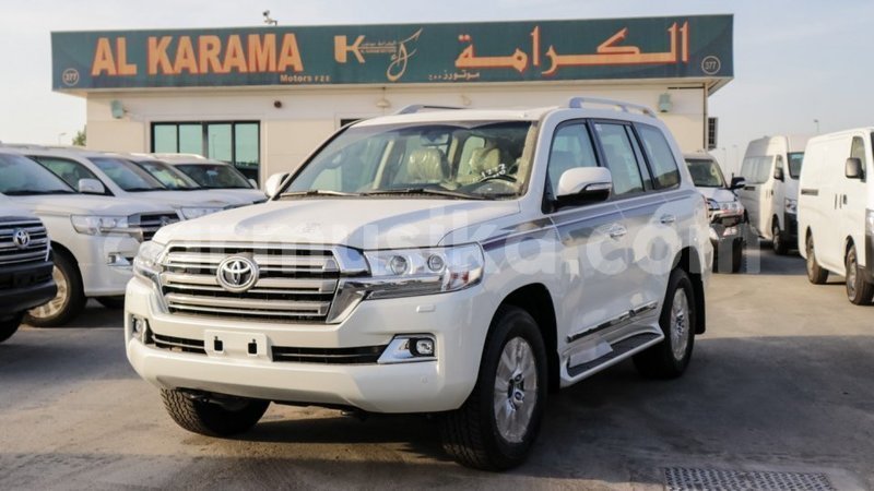 Big with watermark toyota land cruiser harare import dubai 12824